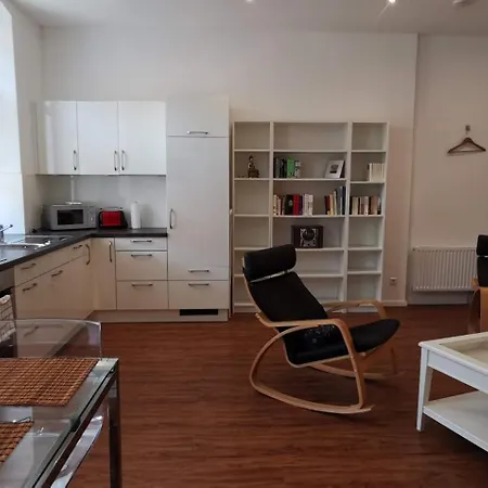 Charmante Zollhaus-wohnung - 2 Bis 3 Gaeste Naehe Schweiz *