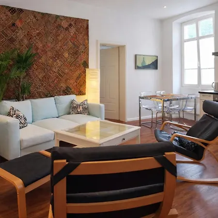 Charmante Zollhaus-wohnung - 2 Bis 3 Gaeste Naehe Schweiz Lägenhet