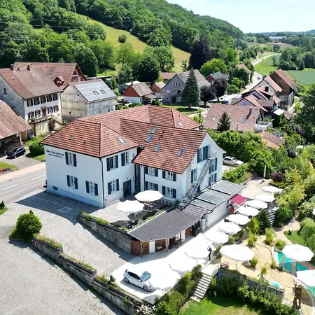 Charmante Zollhaus-wohnung - 2 Bis 3 Gaeste Naehe Schweiz Lägenhet Klettgau