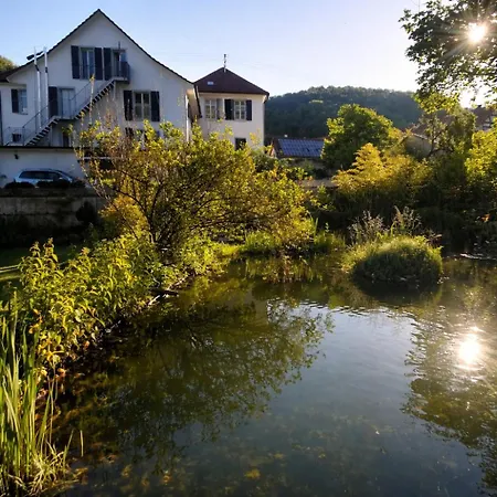 Charmante Zollhaus-wohnung - 2 Bis 3 Gaeste Naehe Schweiz Lägenhet *